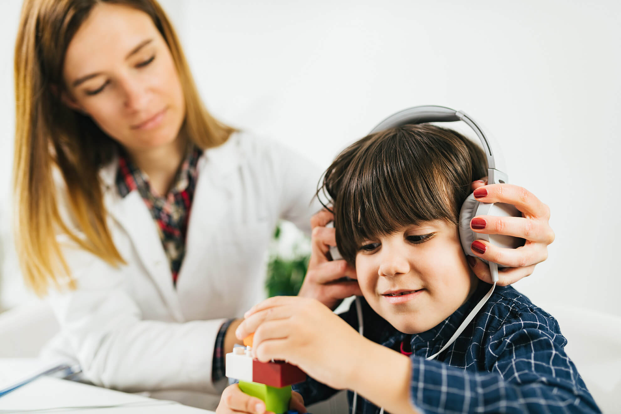 Avaliação da audição na criança. O quebra cabeça do diagnóstico audiológico  – Phonak Kids